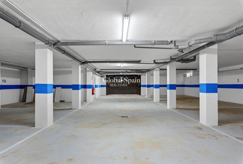 Revente - PENTHOUSE -
VILLAMARTÍN - Costa Blanca