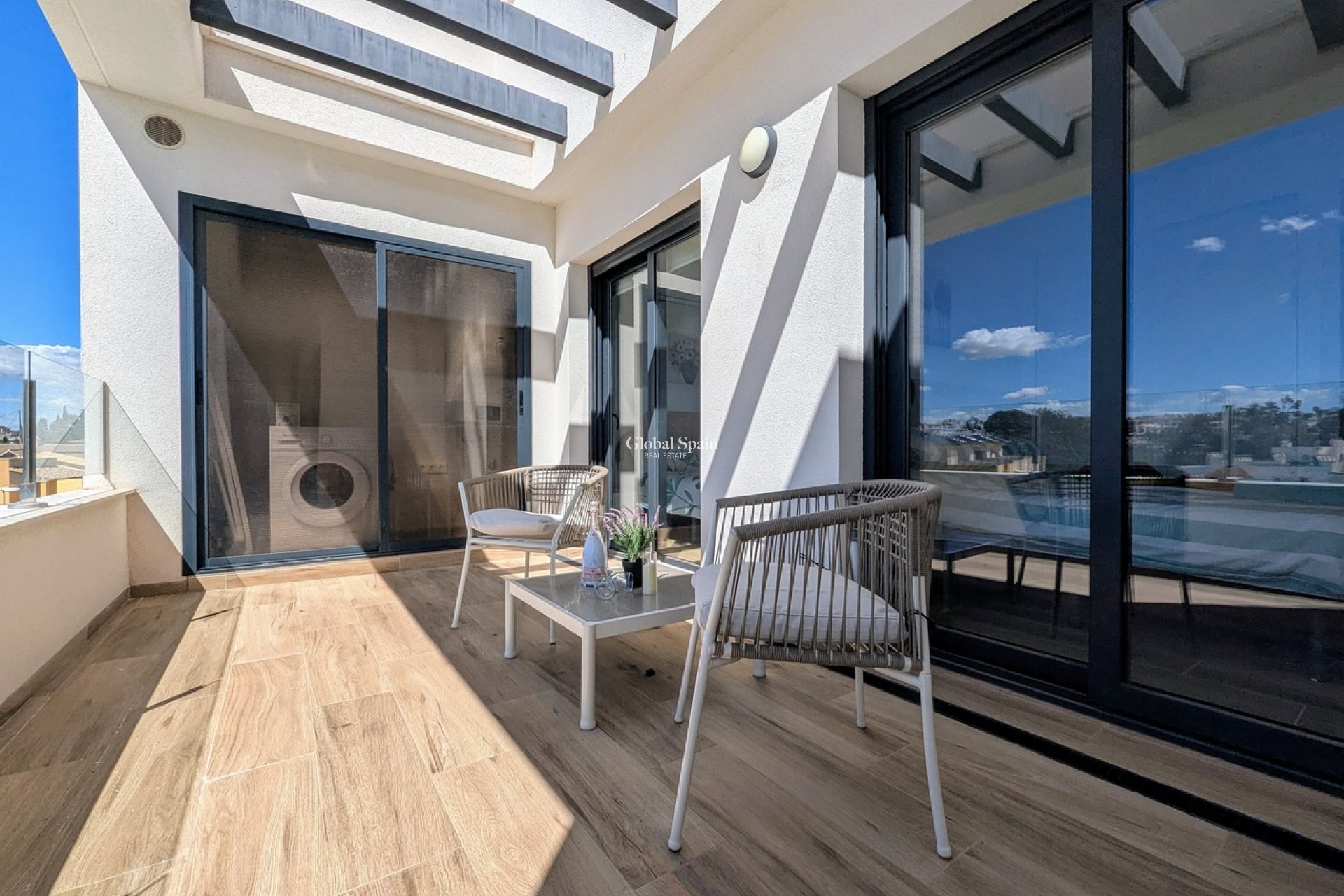 Revente - PENTHOUSE -
VILLAMARTÍN - Costa Blanca