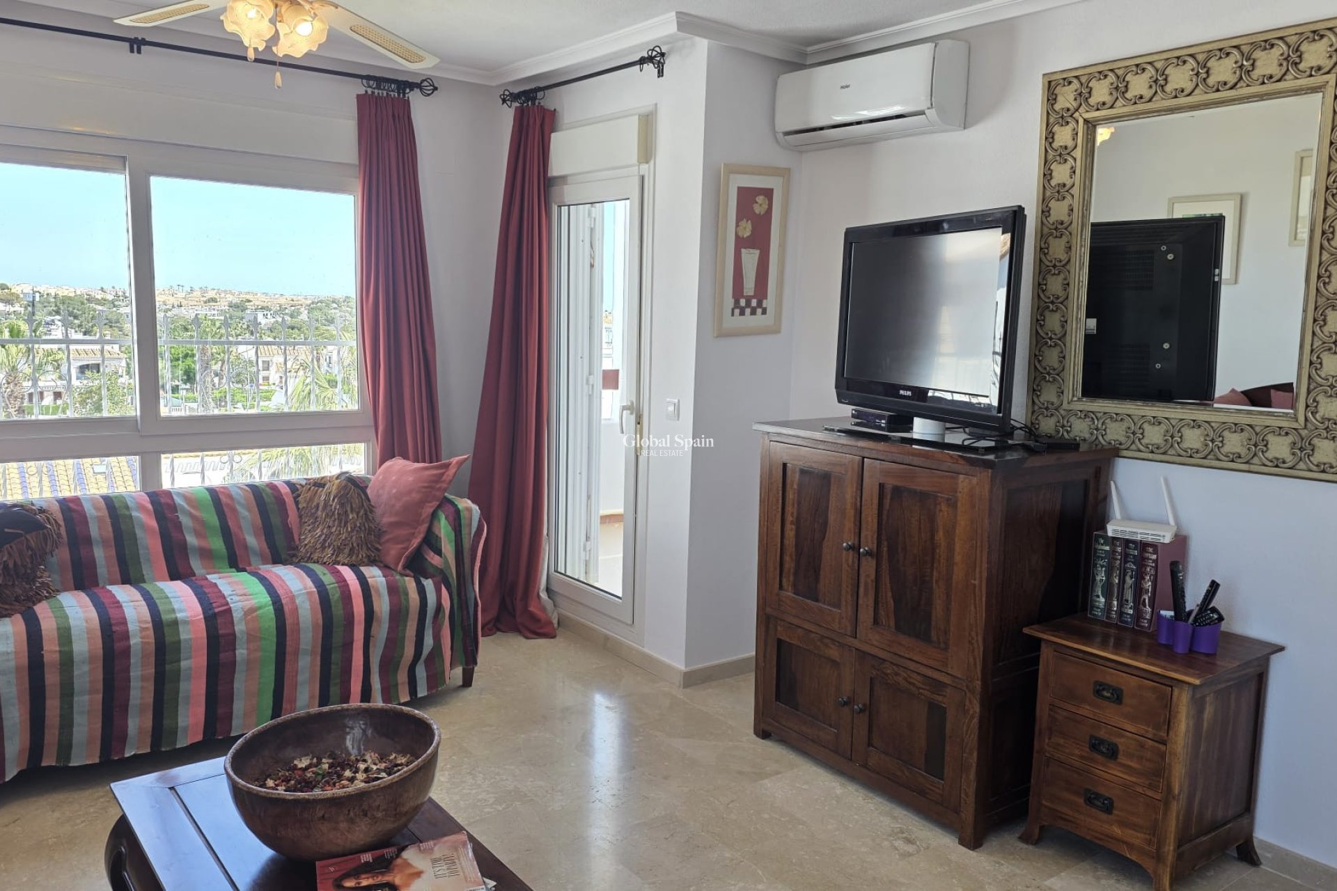 Revente - PENTHOUSE -
VILLAMARTÍN - Costa Blanca