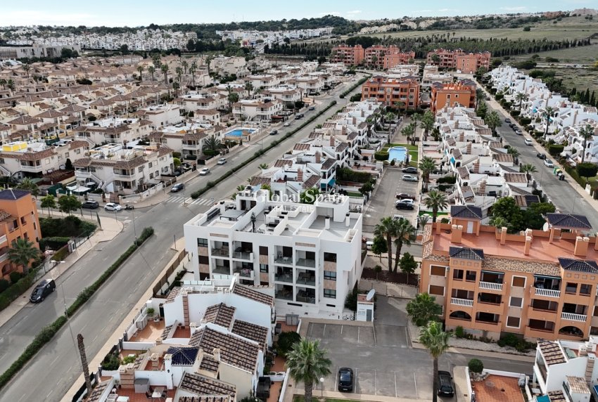 Revente - PENTHOUSE -
VILLAMARTÍN - Costa Blanca