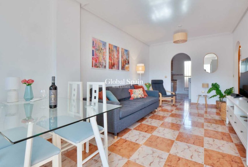Revente - PENTHOUSE -
VILLAMARTÍN - Costa Blanca