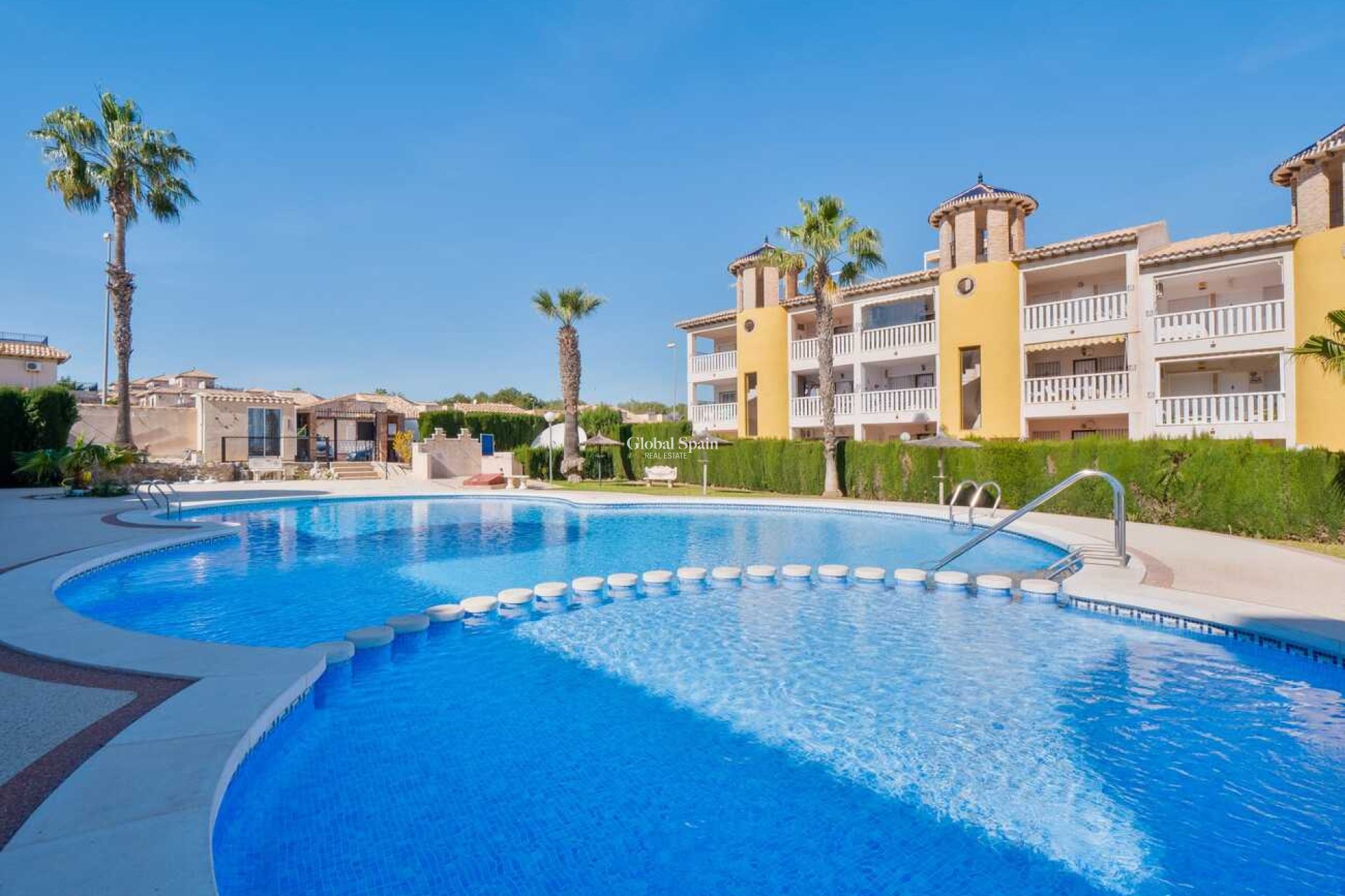 Revente - PENTHOUSE -
VILLAMARTÍN - Costa Blanca