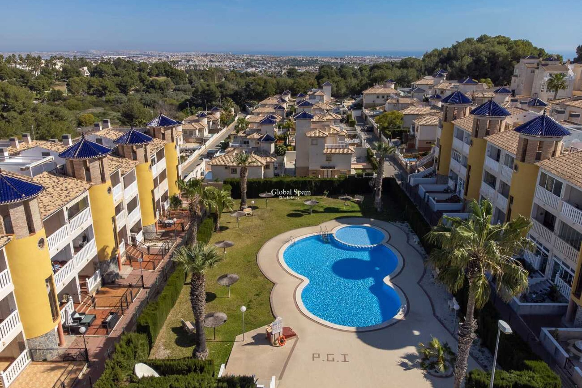 Revente - PENTHOUSE -
VILLAMARTÍN - Costa Blanca