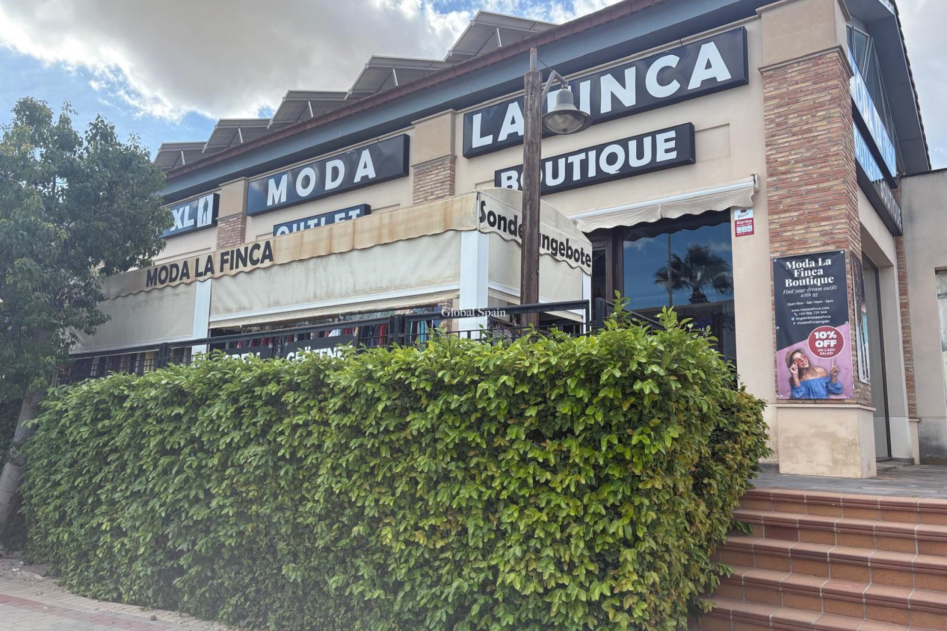 Revente - PROPRIÉTÉ COMMERCIALE -
ALGORFA - LA FINCA GOLF / ALGORFA