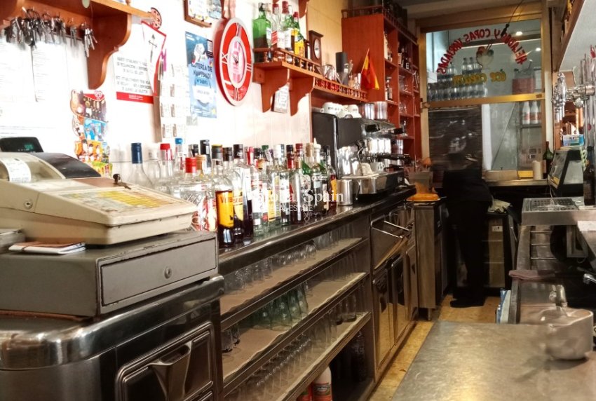 Revente - PROPRIÉTÉ COMMERCIALE -
BENIDORM - Zona de Poniente