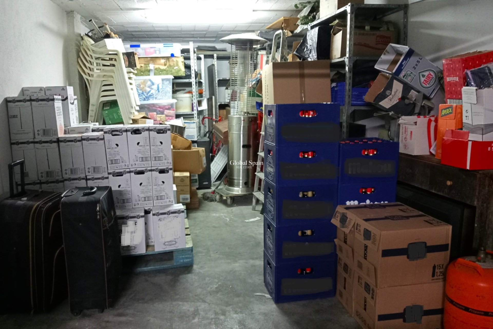 Revente - PROPRIÉTÉ COMMERCIALE -
BENIDORM - Zona de Poniente