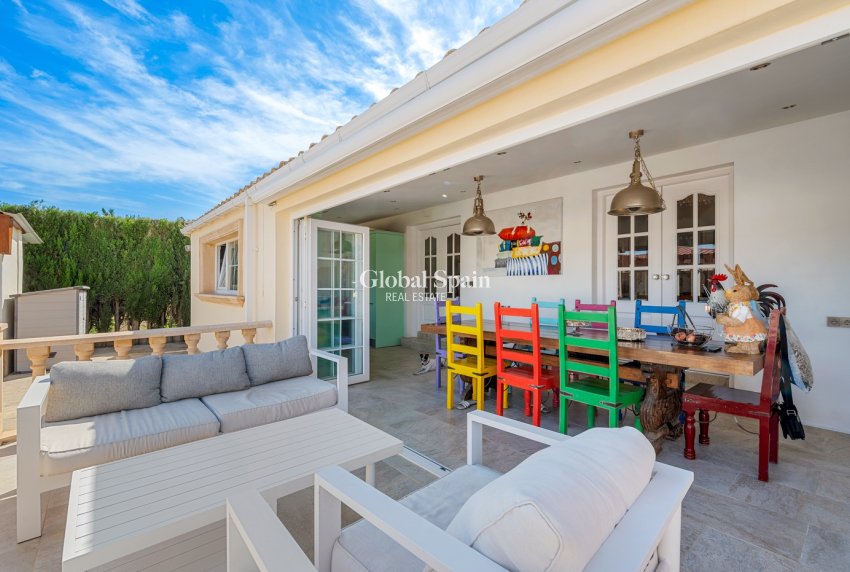 Revente - Propriété de campagne/Finca -
ALMORADÍ