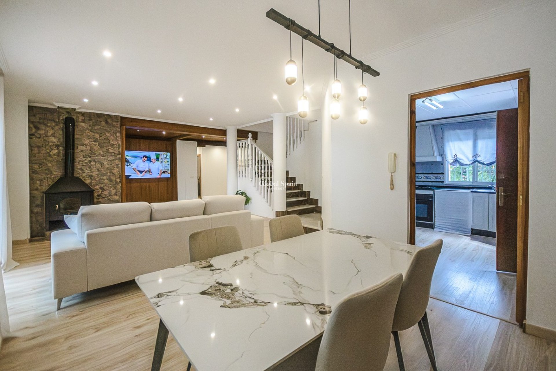 Revente - Propriété de campagne/Finca -
ORIHUELA - Orihuela