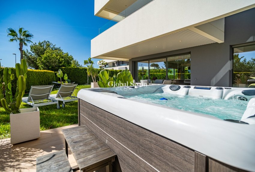 Revente - Rez-de-chaussée -
LAS COLINAS GOLF RESORT