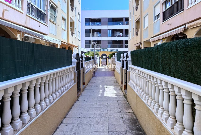 Revente - Rez-de-chaussée -
TORREVIEJA - La Mata pueblo