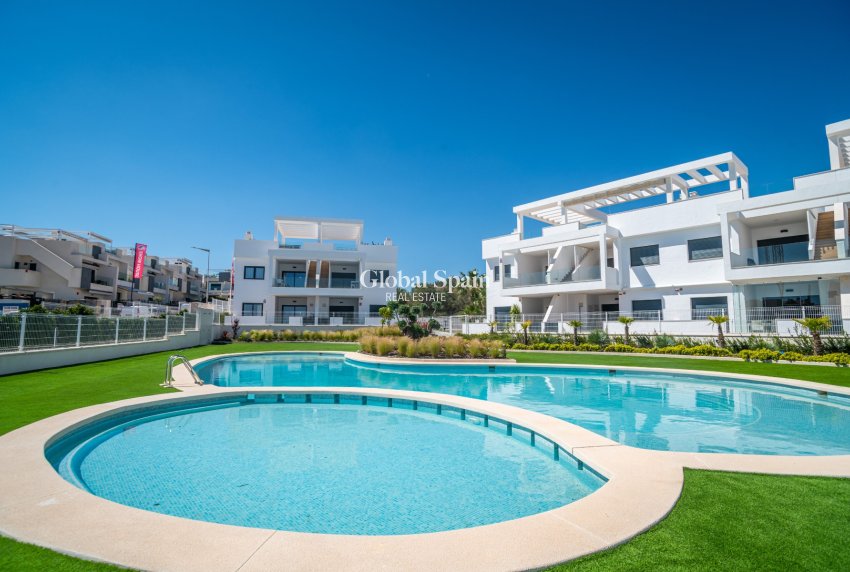 Revente - Rez-de-chaussée -
TORREVIEJA - LOS BALCONES - LOS ALTOS