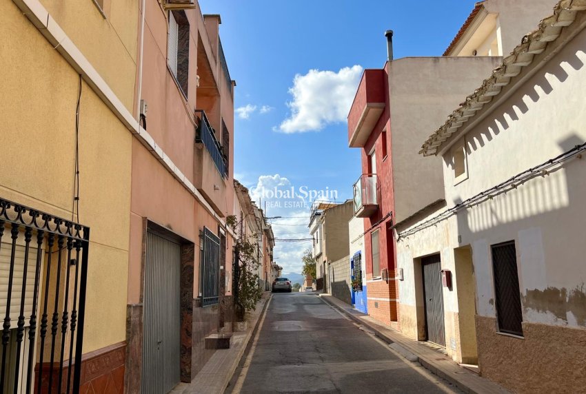 Revente - Terrain / Terrain -
Bullas - Costa Calida