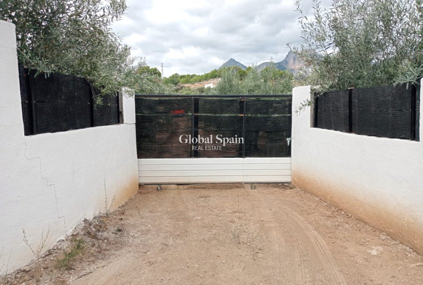 Revente - Terrain / Terrain -
La Nucía - La nucia