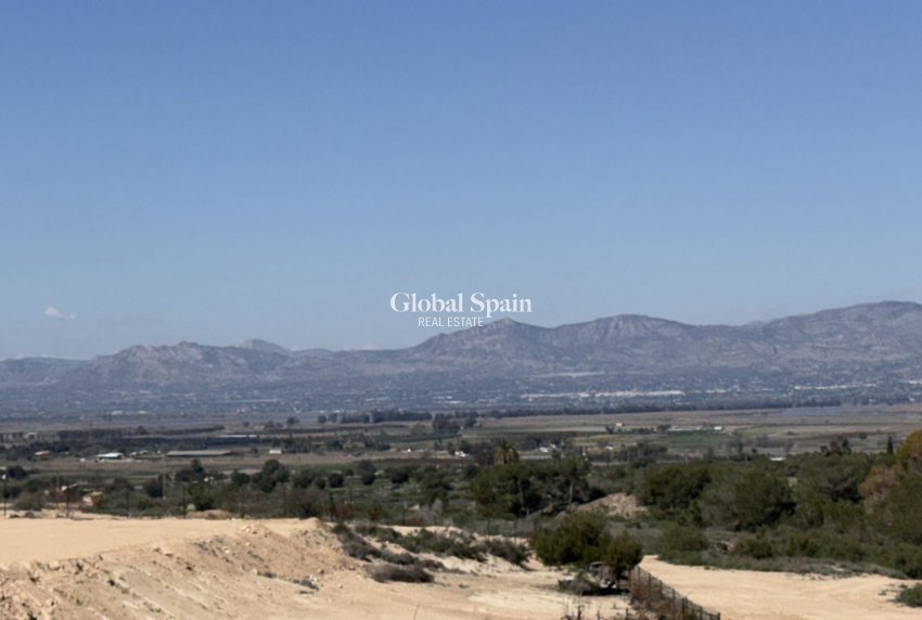Revente - Terrains et parcelles -
SAN FULGENCIO - LA MARINA