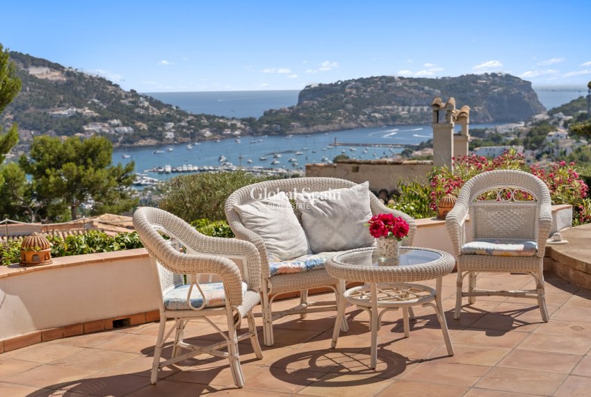 Revente - Vila -
Port d'Andratx - Andratx