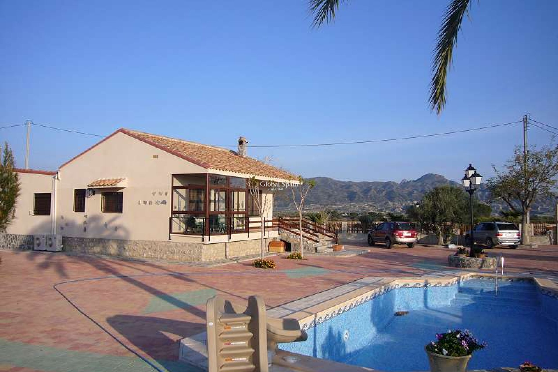 Revente - VILLA -
ABANILLA - Inland
