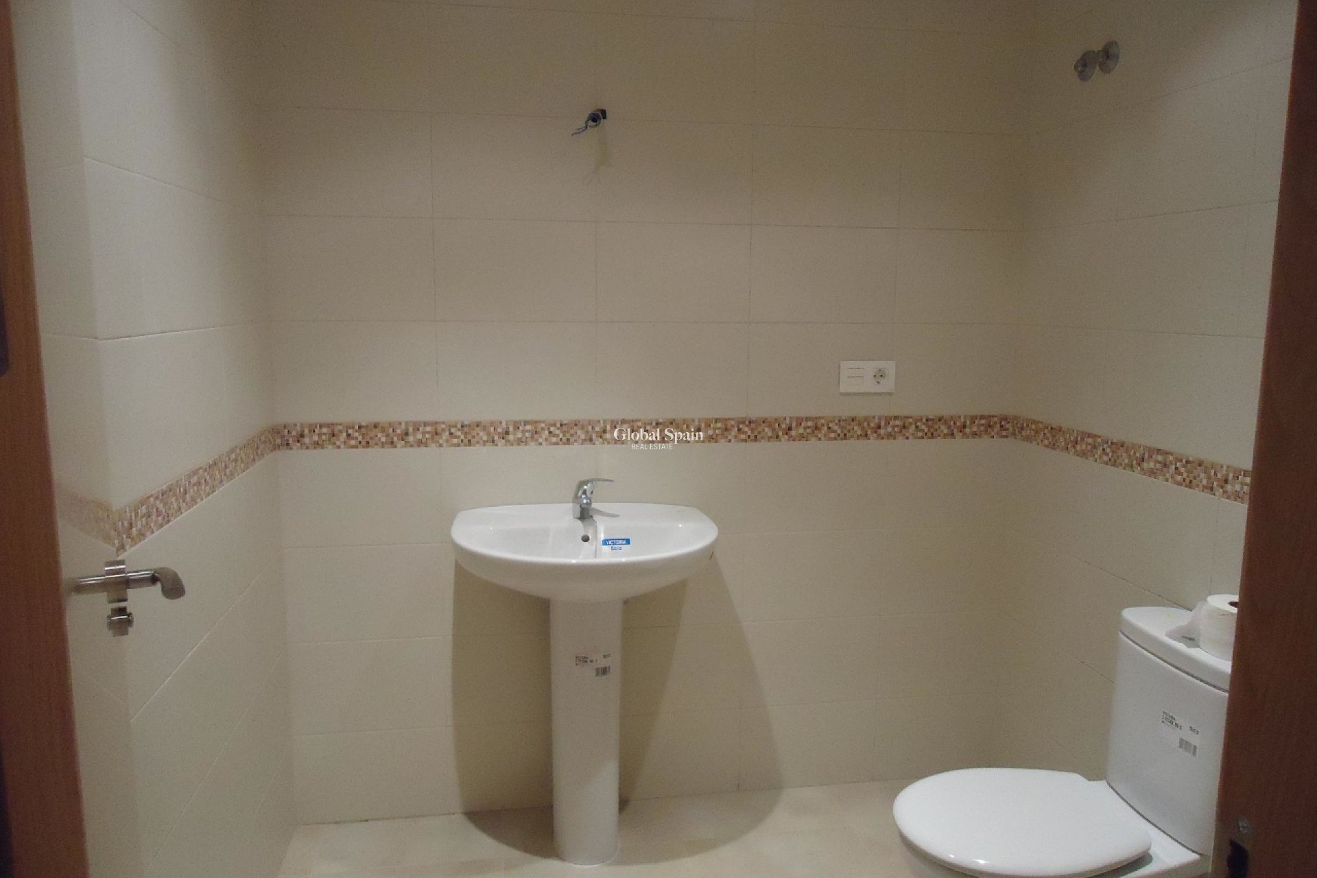 Revente - VILLA -
ABANILLA - Inland