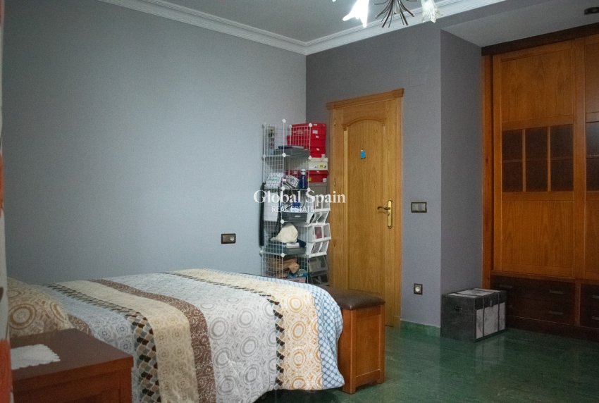 Revente - VILLA -
ALBACETE - Hellin