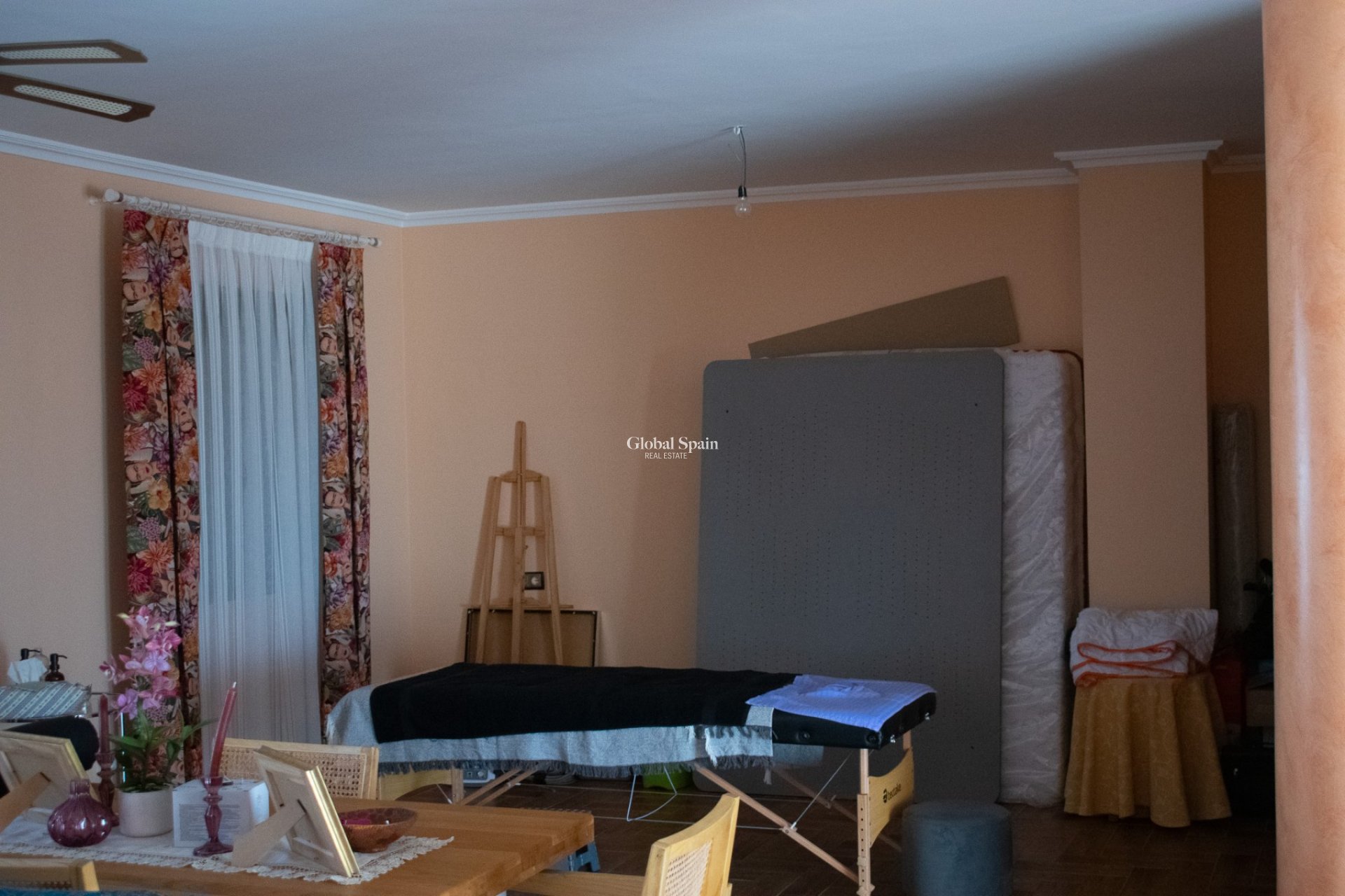 Revente - VILLA -
ALBACETE - Hellin