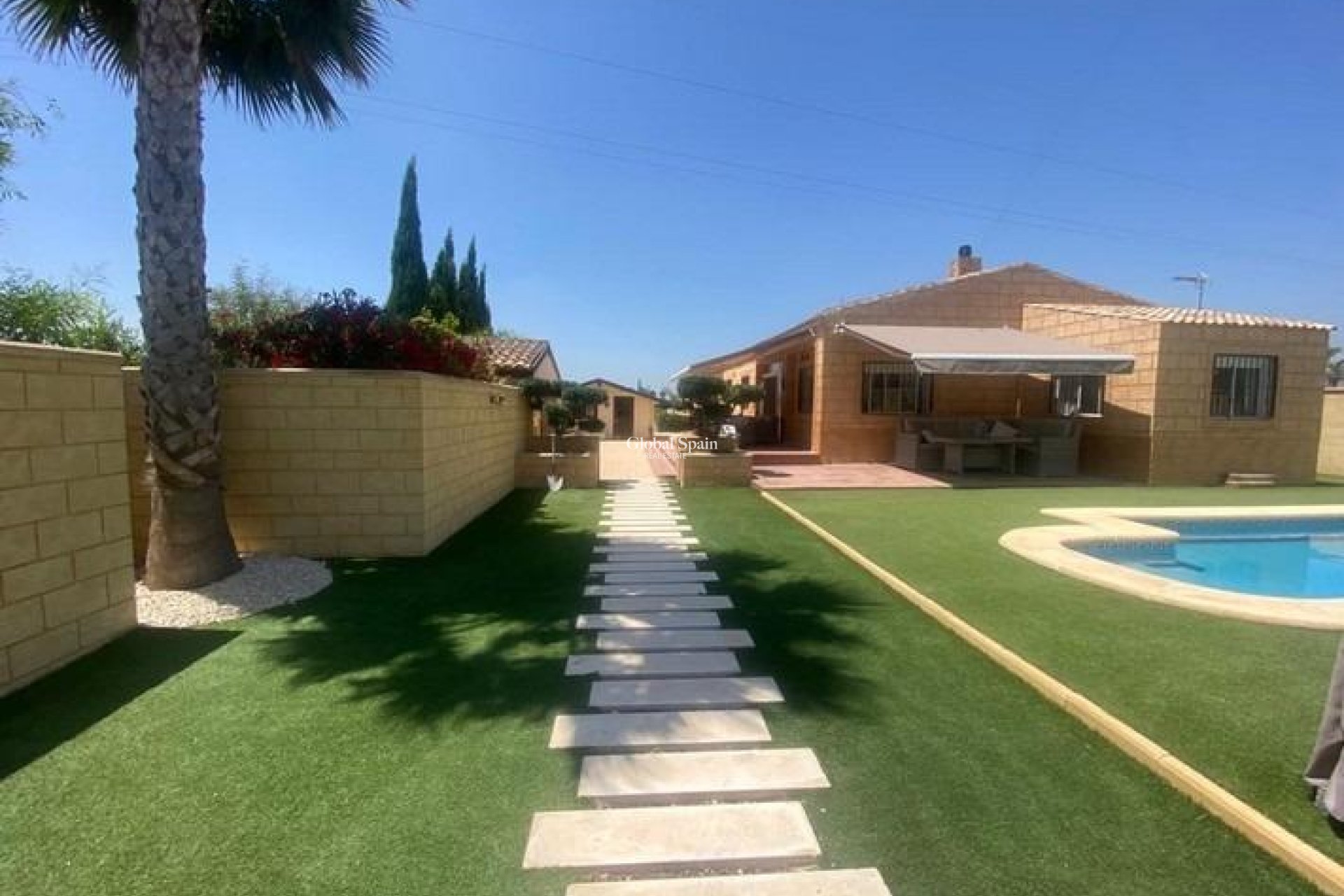 Revente - VILLA -
ALBATERA - Campo De Albatera