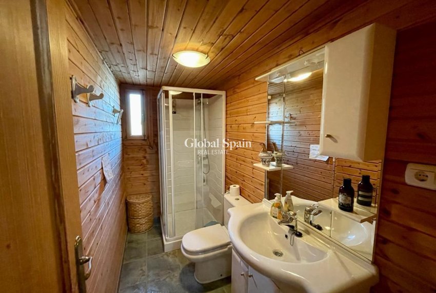 Revente - VILLA -
ALBATERA - Inland