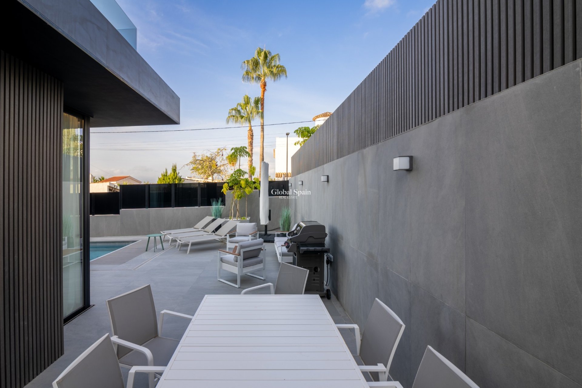 Revente - Villa -
Albir - center