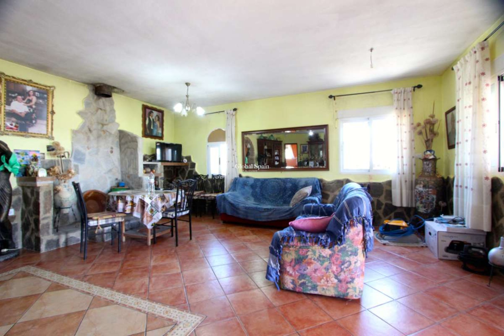 Revente - VILLA -
ALBUDEITE - Inland