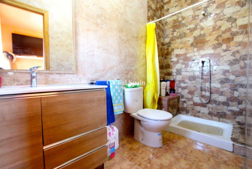 Revente - VILLA -
ALBUDEITE - Inland