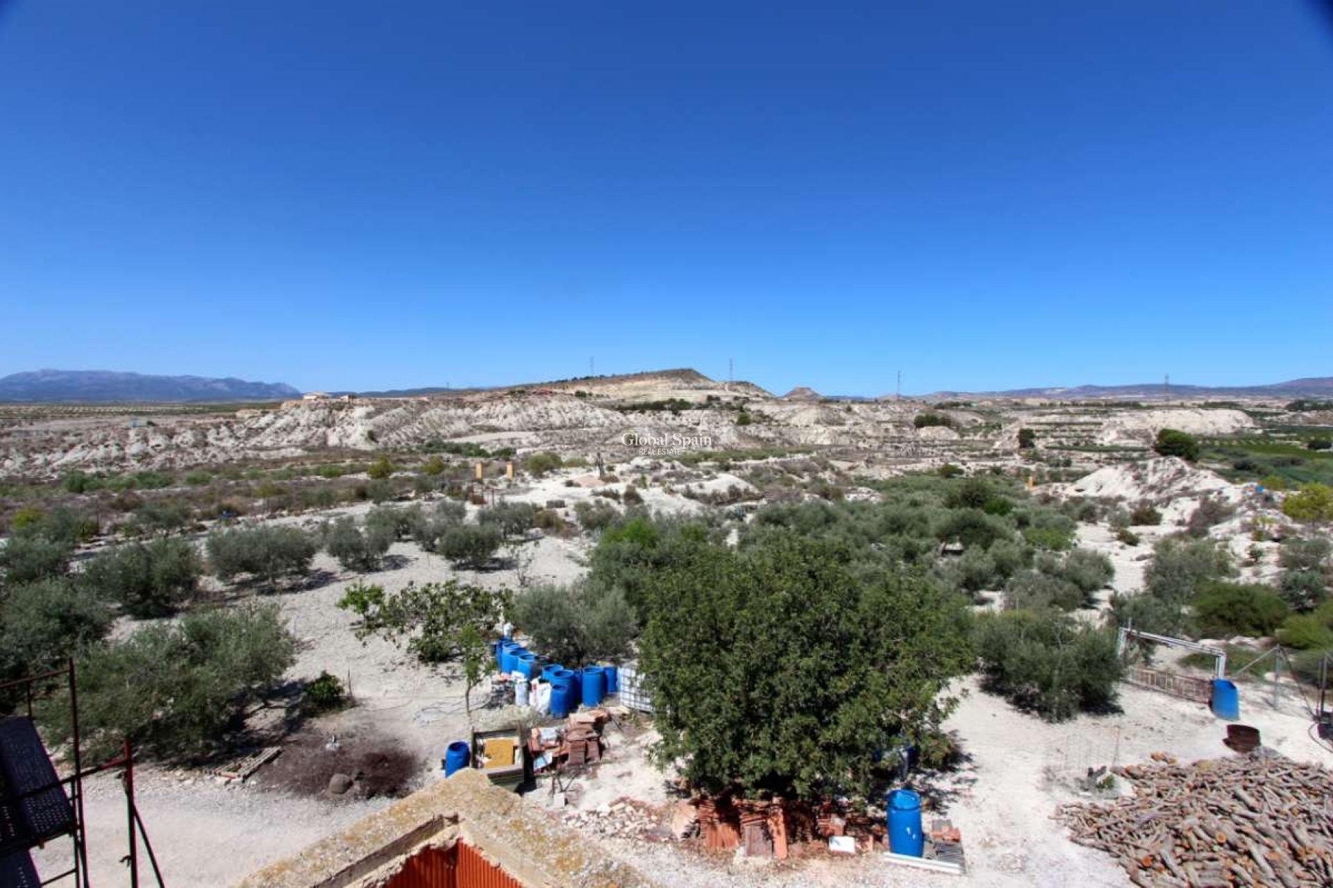 Revente - VILLA -
ALBUDEITE - Inland