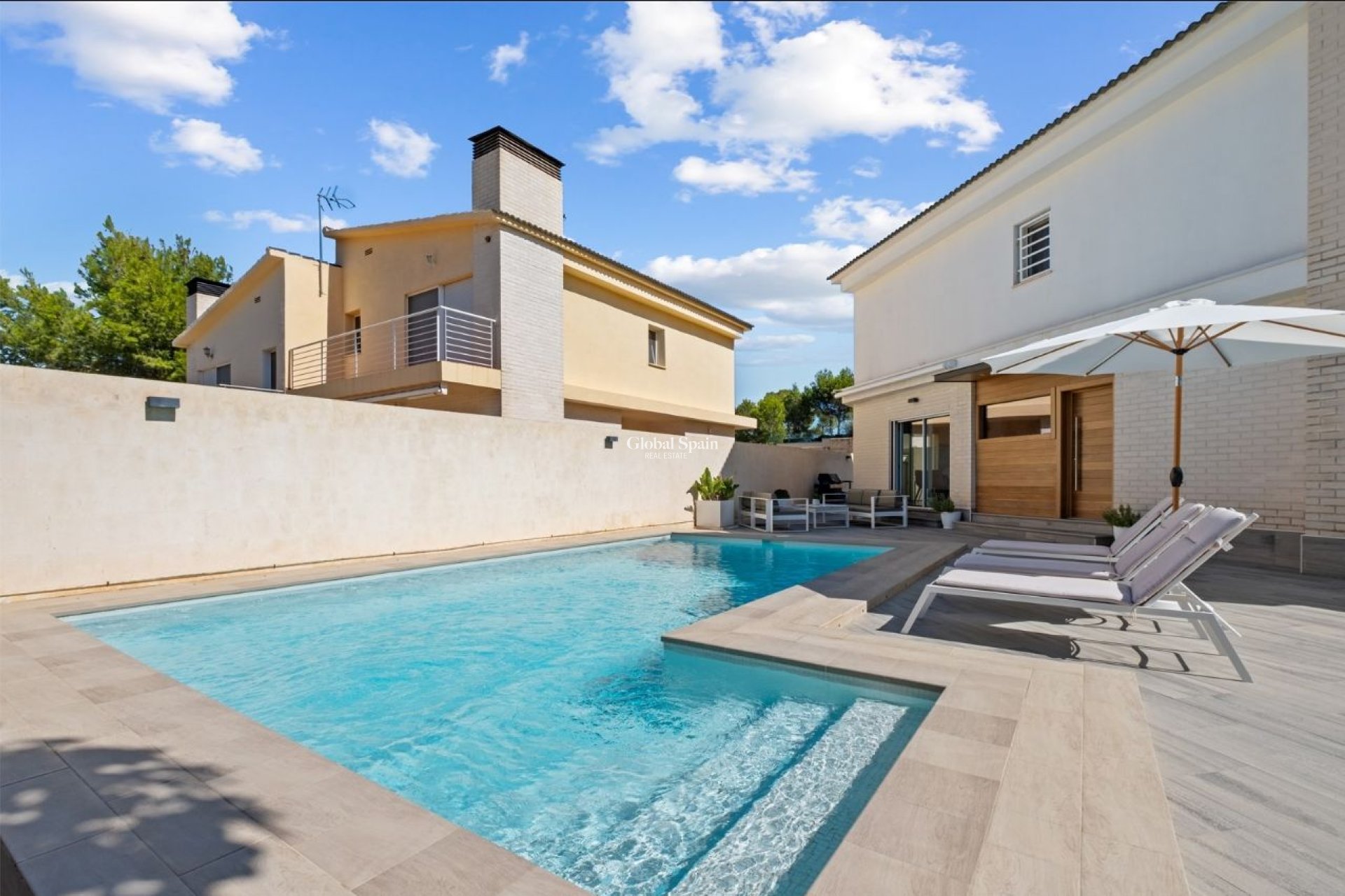 Revente - VILLA -
ALFAZ DEL PI - Costa Blanca