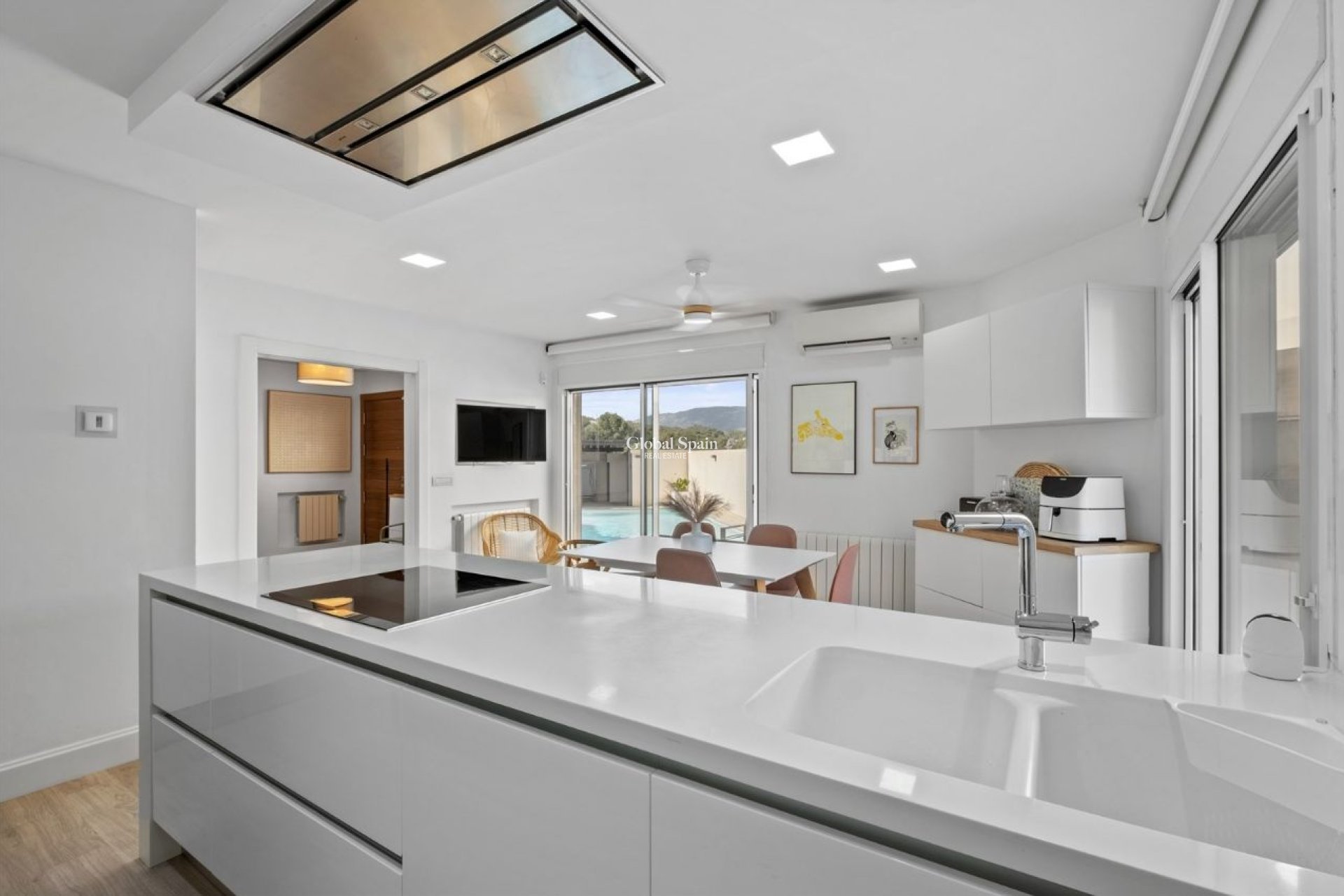 Revente - VILLA -
ALFAZ DEL PI - Costa Blanca