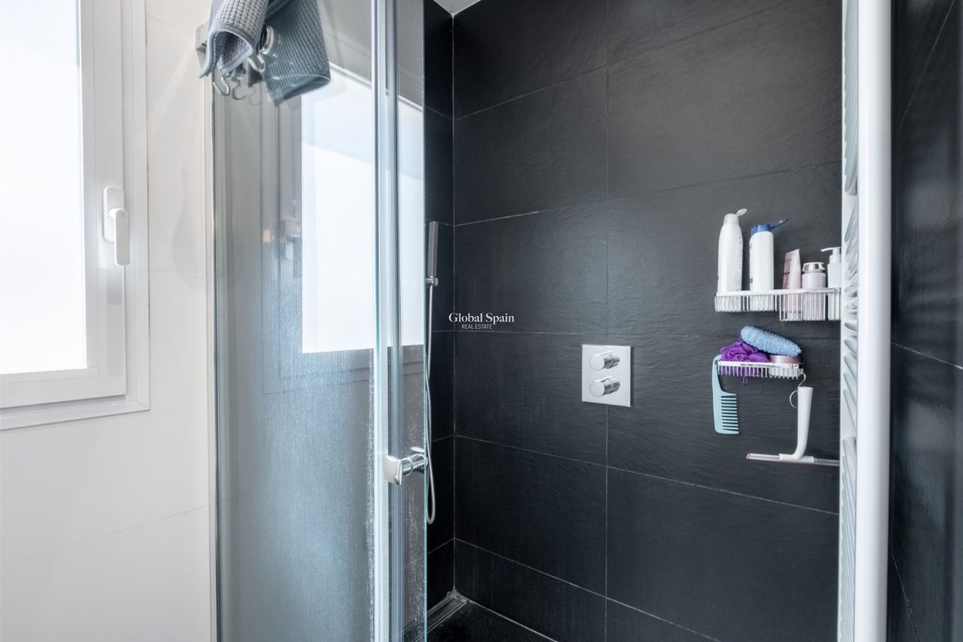 Revente - VILLA -
ALFAZ DEL PI - Costa Blanca