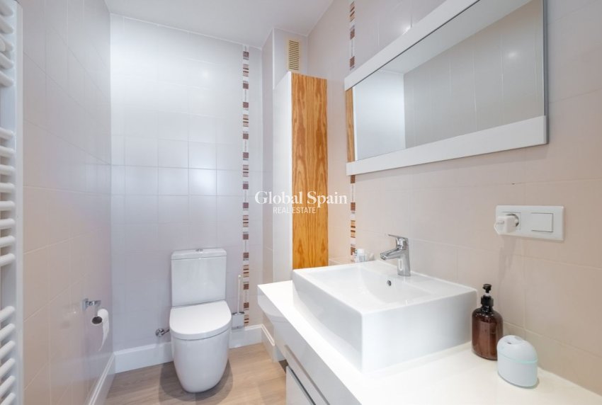 Revente - VILLA -
ALFAZ DEL PI - Costa Blanca