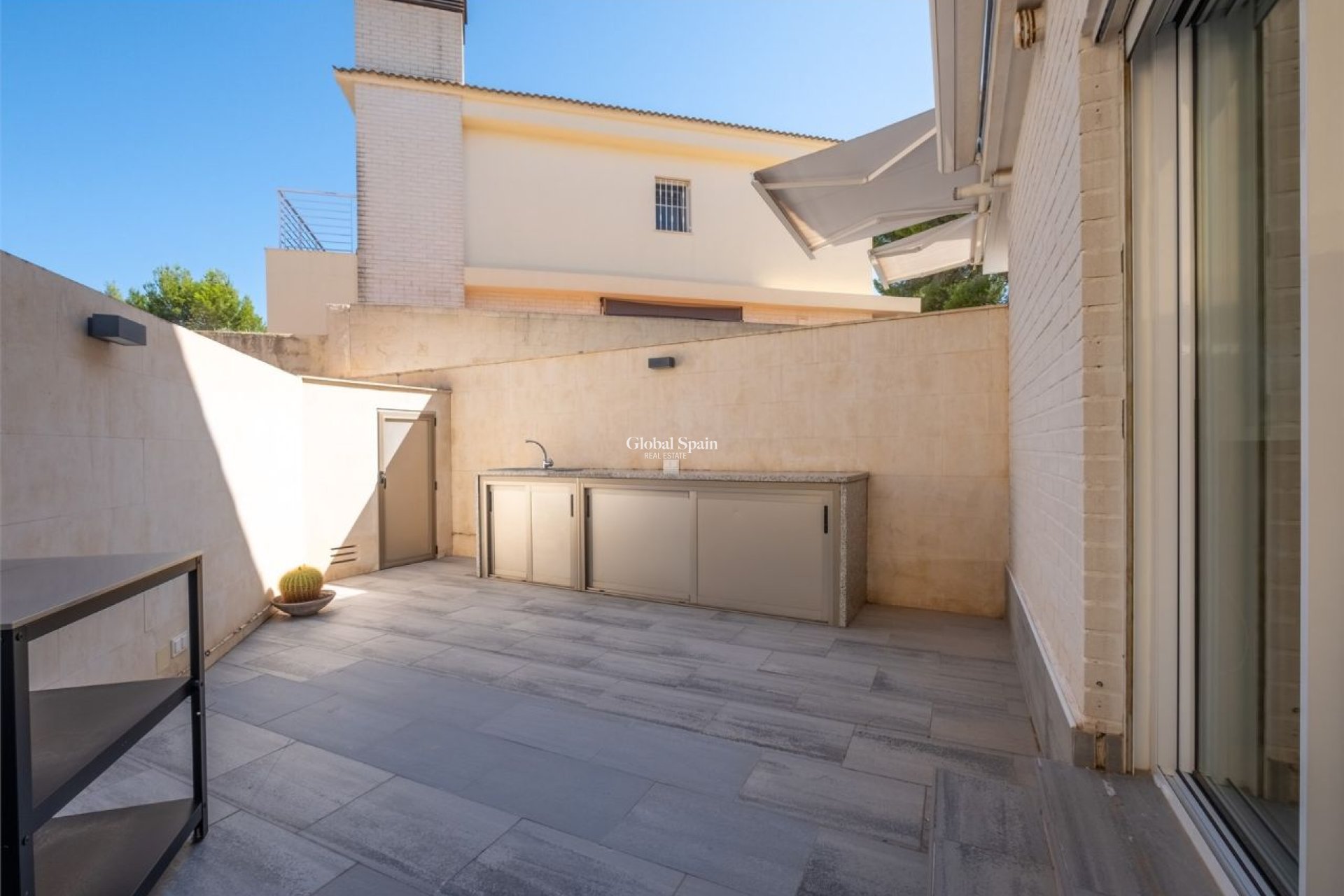 Revente - VILLA -
ALFAZ DEL PI - Costa Blanca