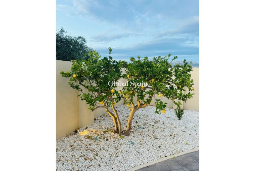 Revente - VILLA -
ALFAZ DEL PI - Costa Blanca