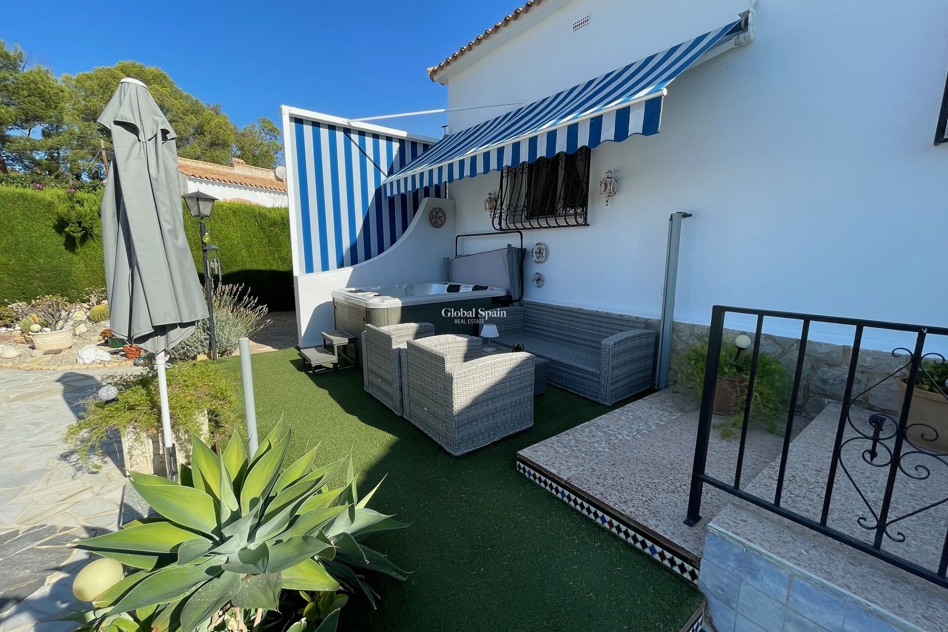 Revente - VILLA -
ALFAZ DEL PI