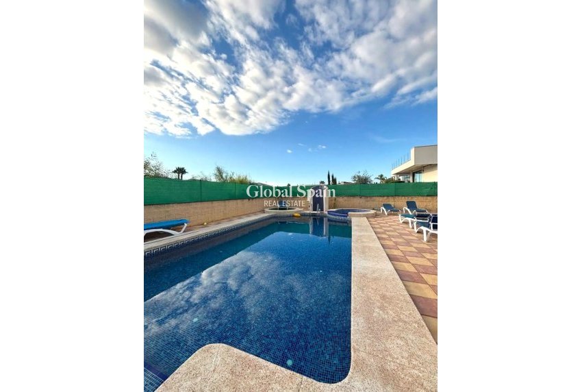 Revente - Villa -
ALFAZ DEL PI