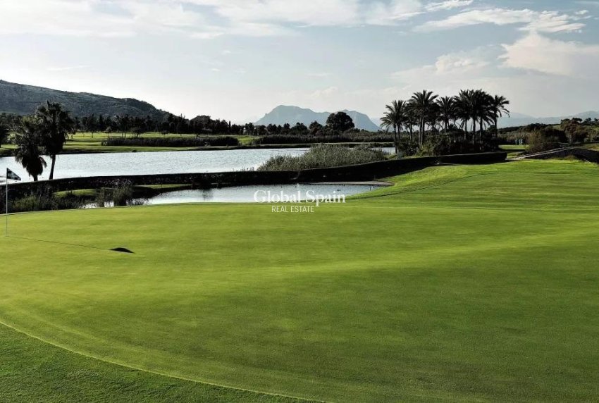 Revente - VILLA -
ALGORFA - Club De Golf La Finca