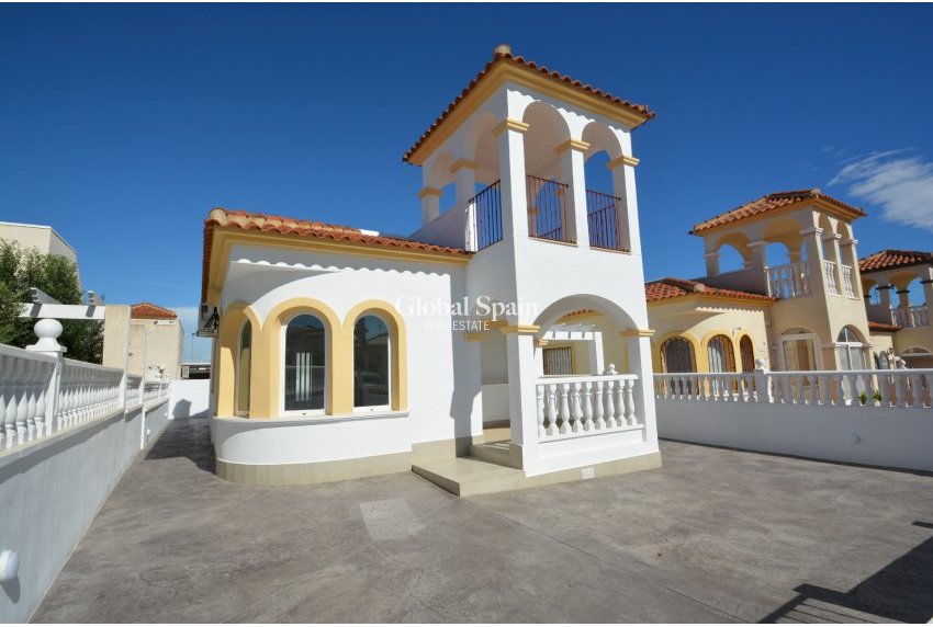Revente - VILLA -
ALGORFA - Inland