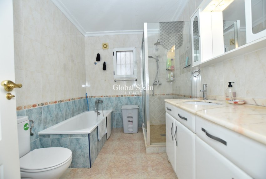 Revente - VILLA -
ALGORFA - Inland