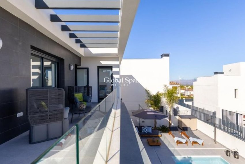 Revente - VILLA -
ALGORFA - Inland