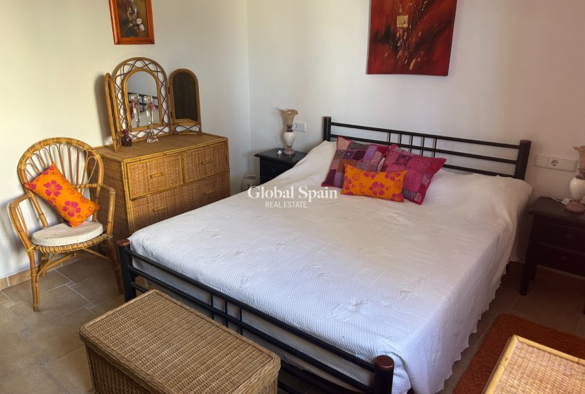 Revente - VILLA -
ALGORFA - Inland