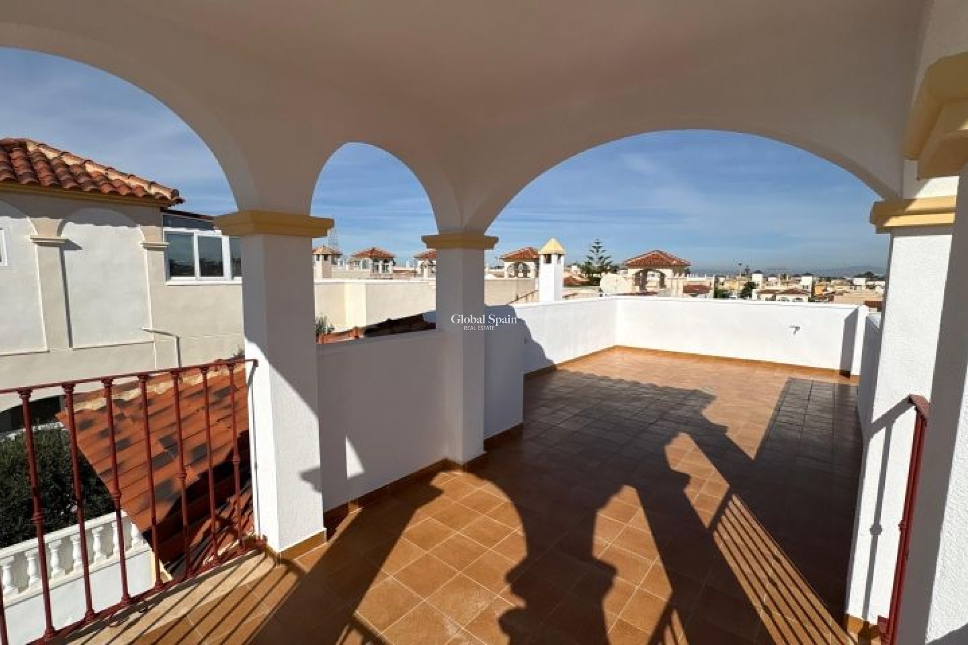 Revente - VILLA -
ALGORFA - Inland