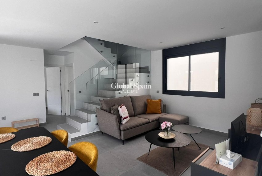 Revente - VILLA -
ALGORFA - Inland