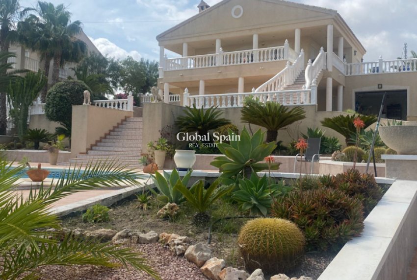 Revente - VILLA -
ALGORFA - Inland