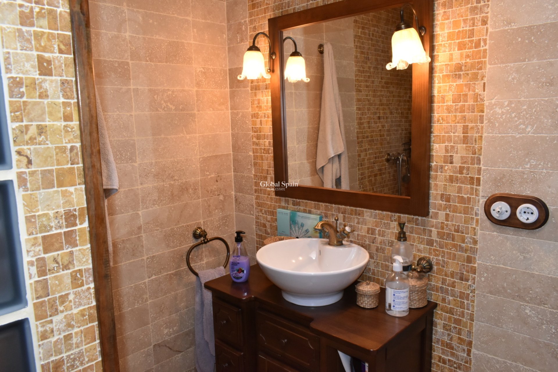 Revente - VILLA -
ALGORFA - Inland