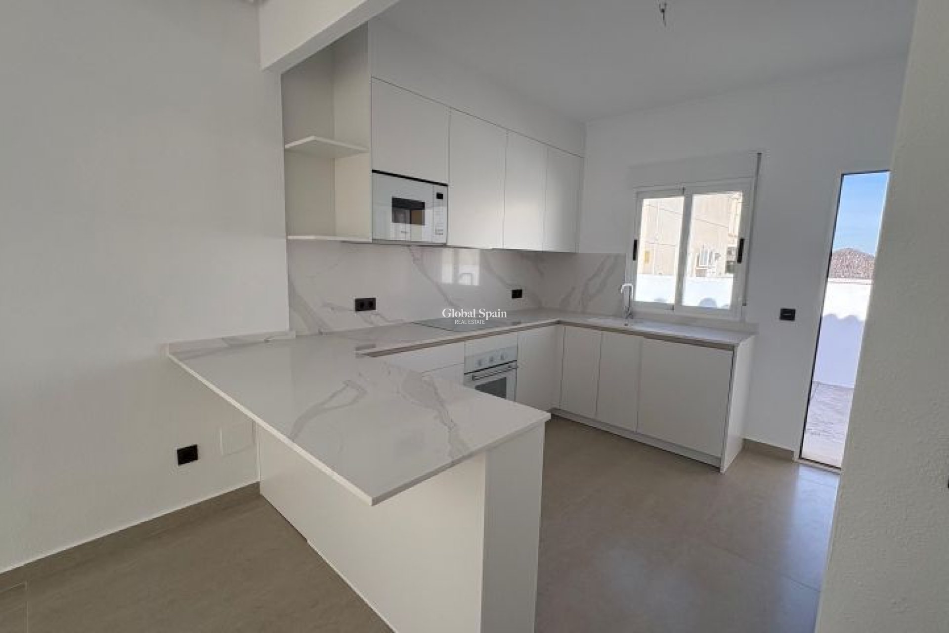 Revente - VILLA -
ALGORFA - Inland