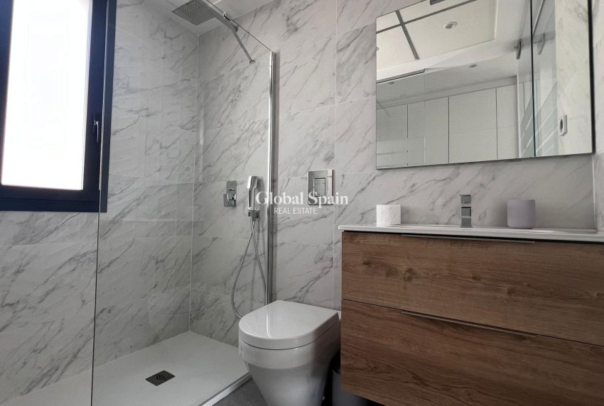 Revente - VILLA -
ALGORFA - Inland