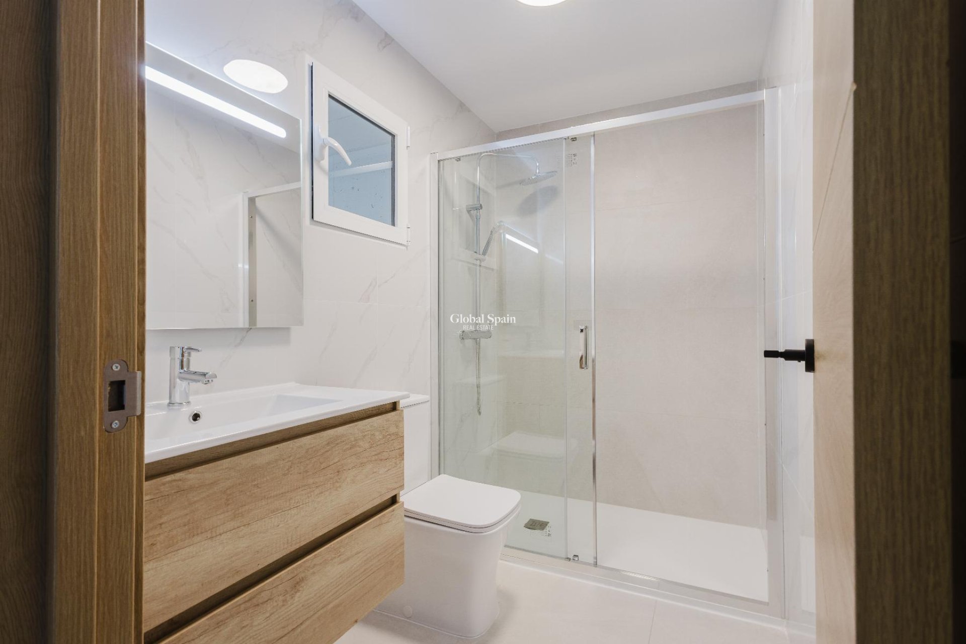 Revente - VILLA -
ALGORFA - Inland