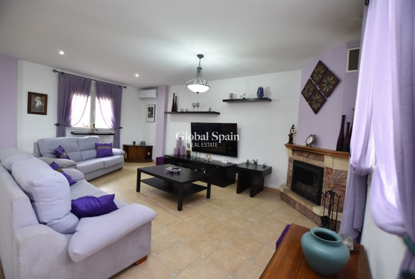 Revente - VILLA -
ALGORFA - Inland